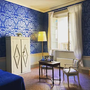 Palazzo Tucci Residenza D'epoca Bed & Breakfast Lucca